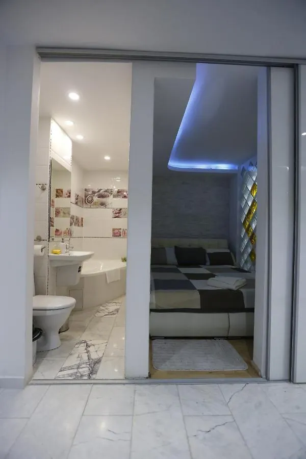 Trend Office - Studio Mihalache - Sector 1 Bucharest Apartment